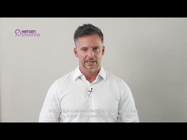 Dr. Merijn van de Laar in de video Feit of fabel? Intensief sporten voor het slapengaan zorgt voor betere slaap van Hersenstichting
